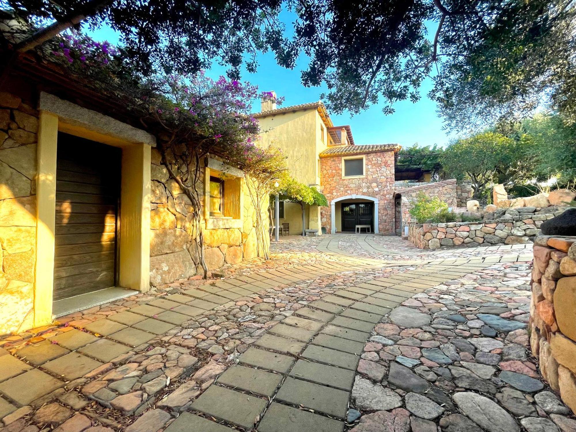 La Pergola Apartments Cardedu Exterior photo